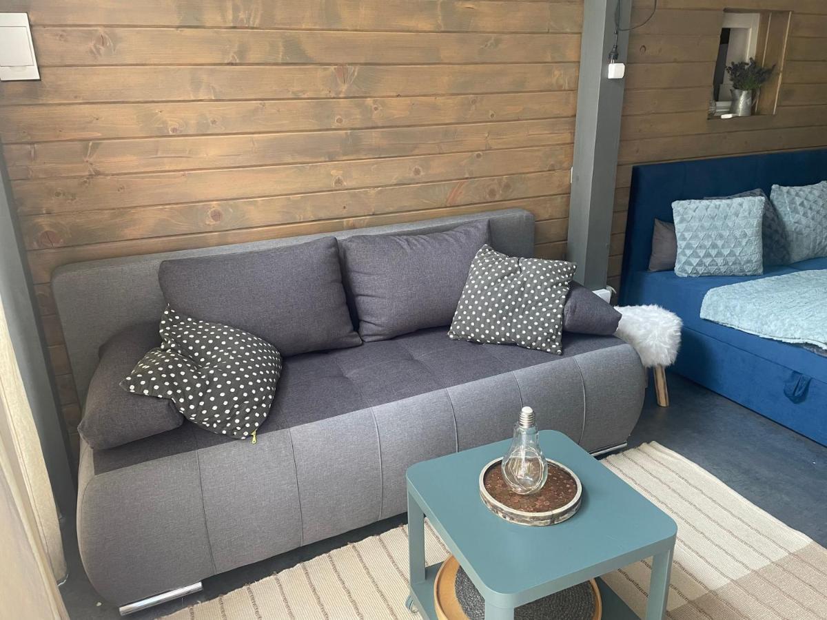 MonPe apartmánik s atmosférou Komárno Exterior foto
