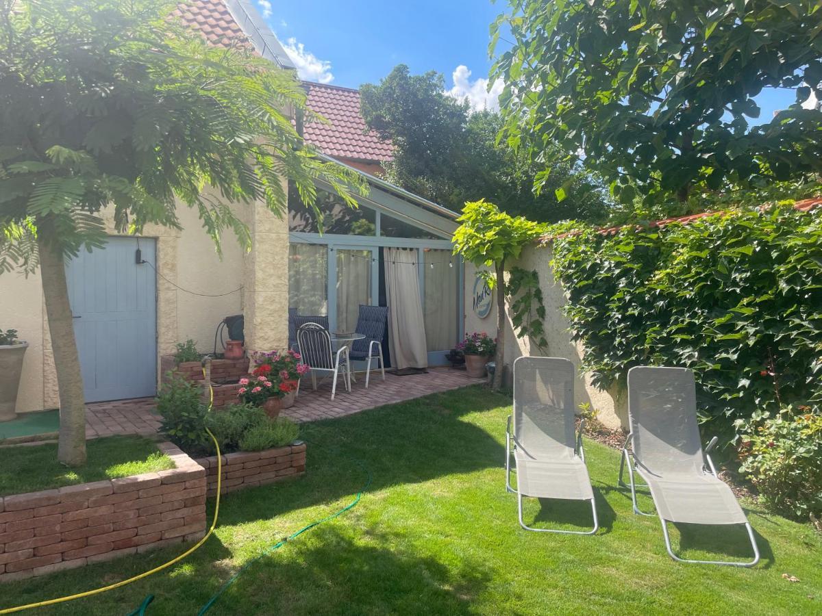 MonPe apartmánik s atmosférou Komárno Exterior foto