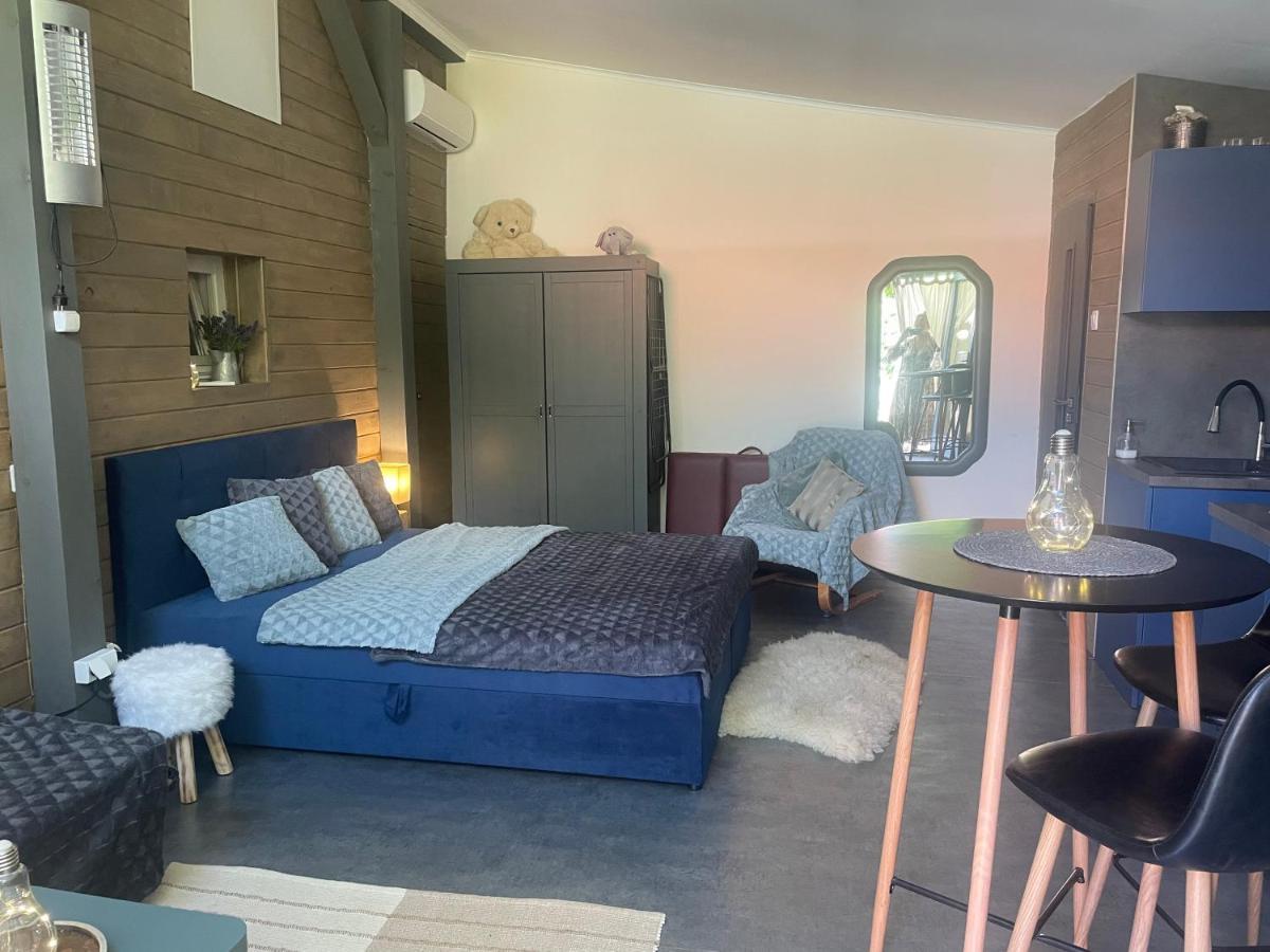 MonPe apartmánik s atmosférou Komárno Exterior foto