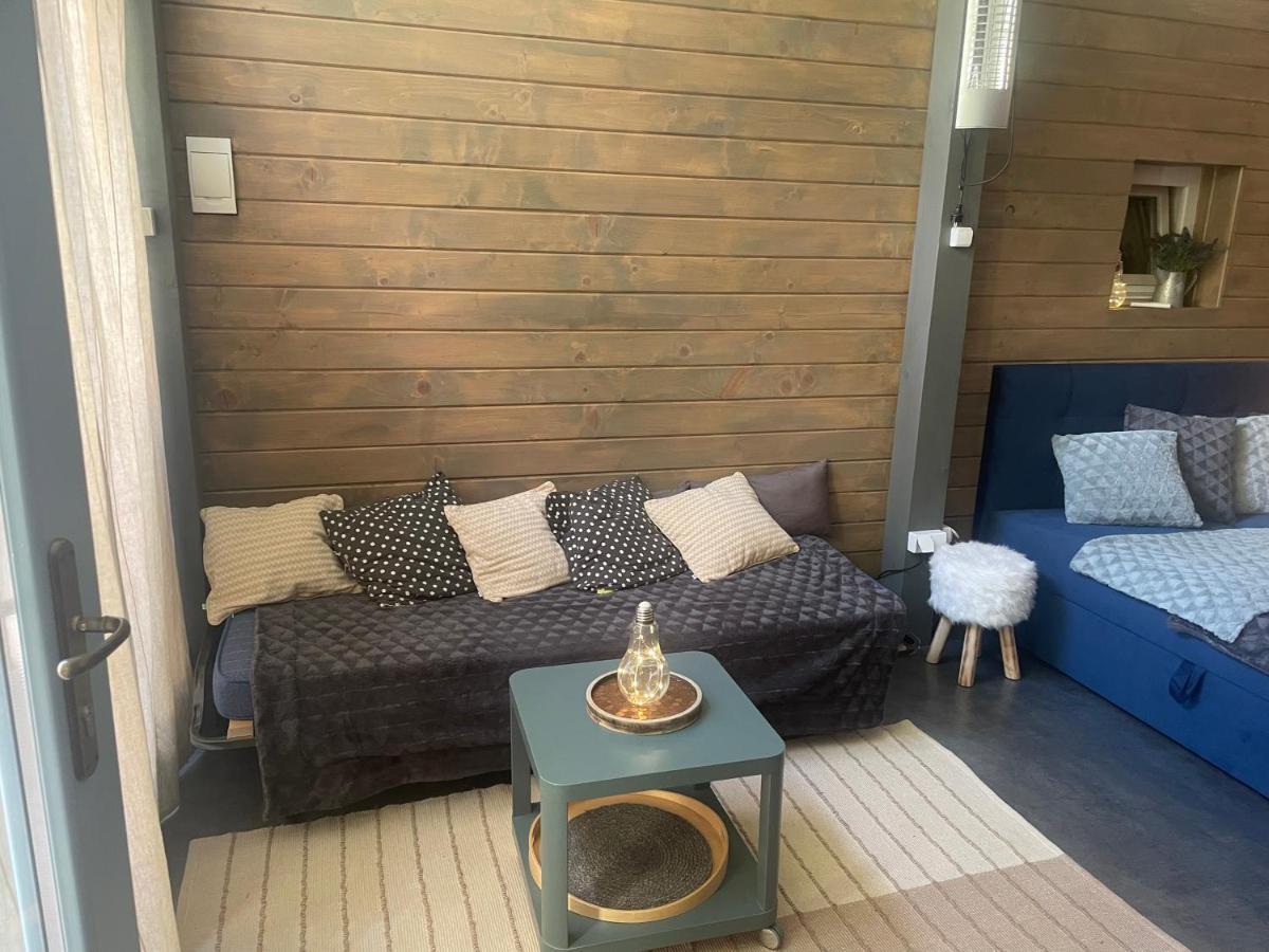 MonPe apartmánik s atmosférou Komárno Exterior foto