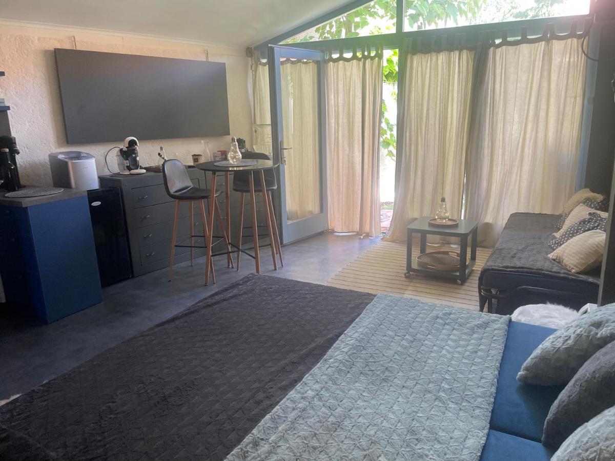 MonPe apartmánik s atmosférou Komárno Exterior foto
